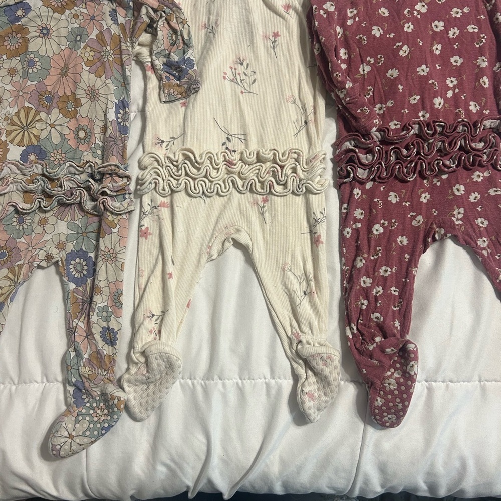 Floral and Patterned Baby Girl Bodysuits - Multicolor Set - Picture 5 of 10